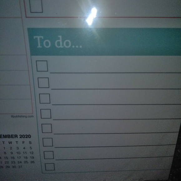 2020 huge desk or wall calendar - Picture 2 of 4